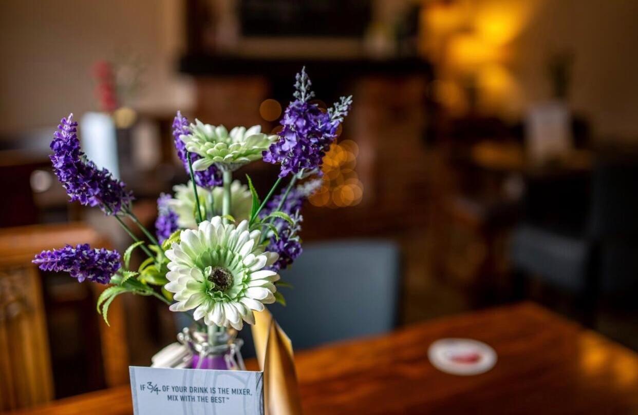 The Old Ship Inn Lowdham Luaran gambar